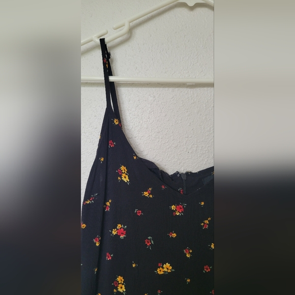 FOREVER 21 floral sun dress size medium - Picture 5 of 5
